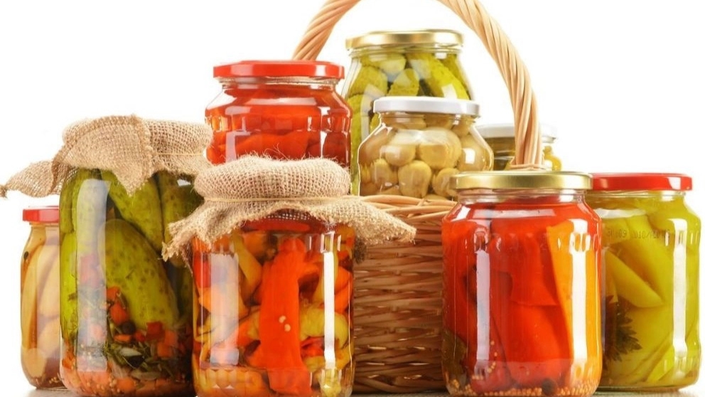 آشنایی با انواع ترشیجات آشنایی با انواع ترشیجات